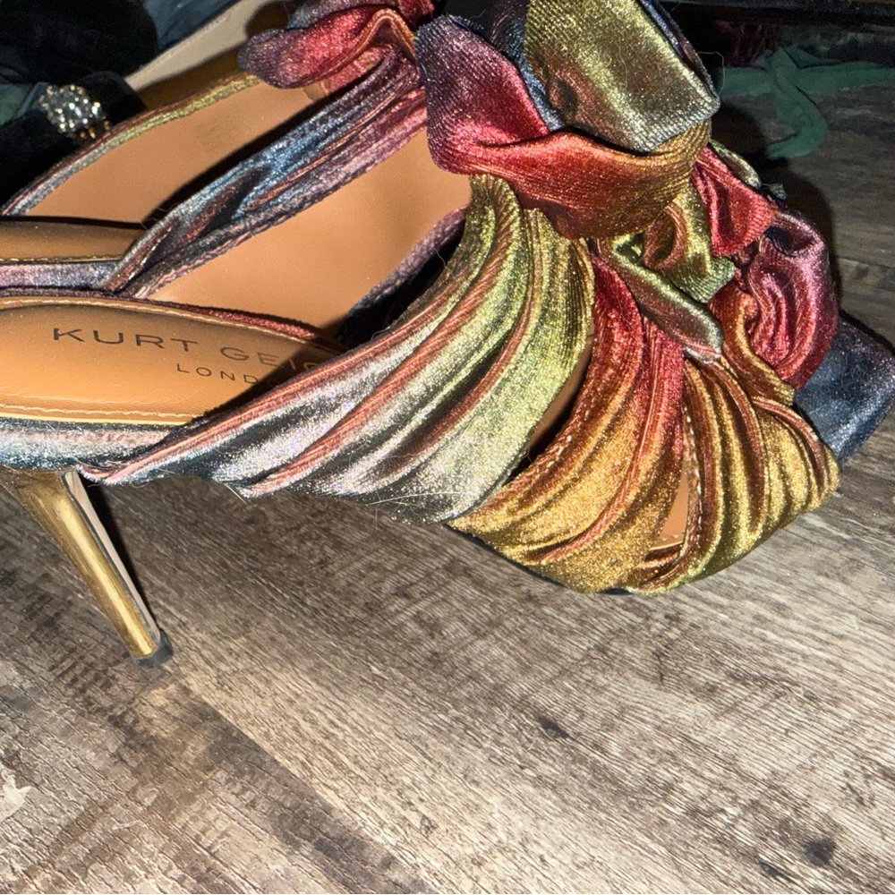 Kurt Geiger Multicolor Satin Floral Rosette Mule Heels - Picture 2 of 5